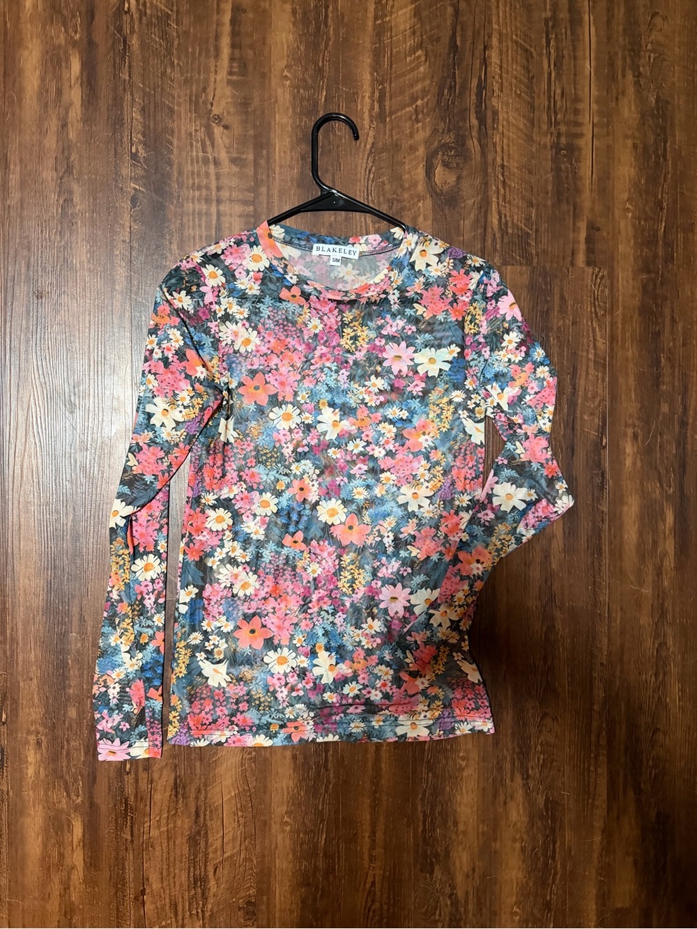 Pink Floral Long-Sleeve Crewneck mesh Top